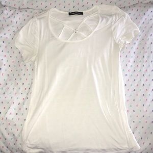 Super cute and comfy white t-shirt